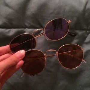 Set of sunglasses!